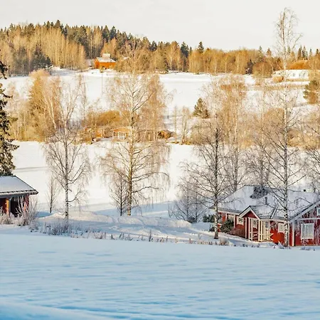 Dom wakacyjny Peltosirkku By Interhome Hirsjärvi