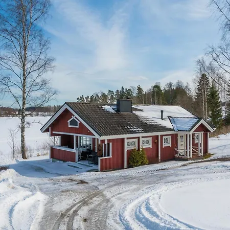 Peltosirkku By Interhome